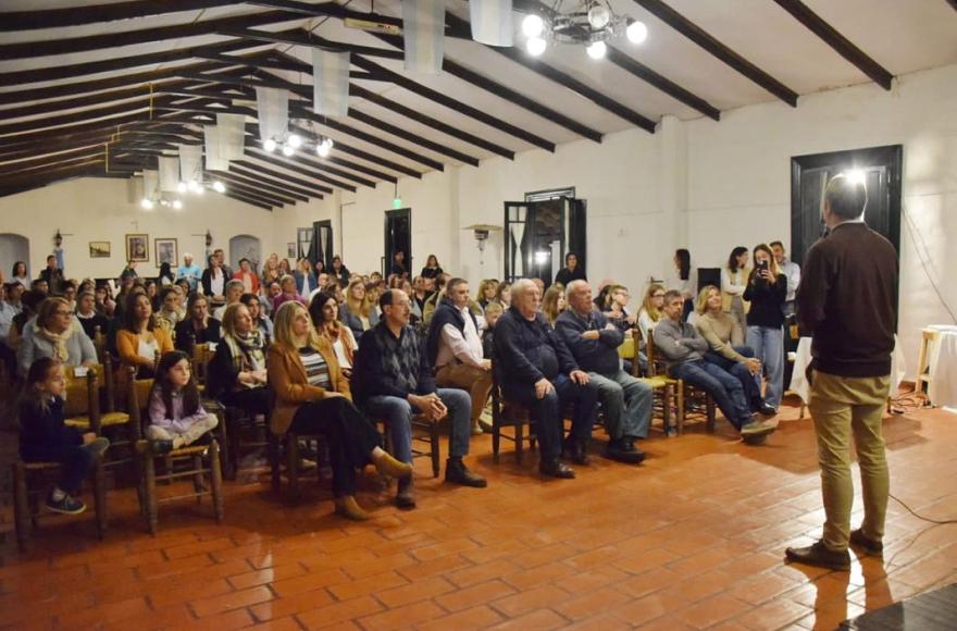 Ratto participó de la celebración en el Día de la Sanidad