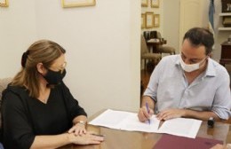 La comuna firmó convenio con la Universidad del Salvador