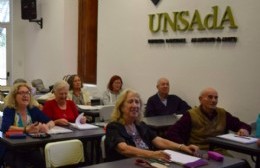 Más de 400 personas mayores participan este año de los cursos de la UNSAdA en Areco y Baradero