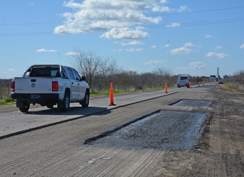 La Municipalidad de San Antonio de Areco solicitó al Gobierno de la provincia de Buenos Aires que se inicien las obras de mejoramiento de la Ruta Provincial 41 que va desde Areco hasta Villa Lía. 