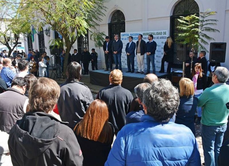 También se sumaron nuevos móviles con el fin de reforzar la seguridad en Areco.