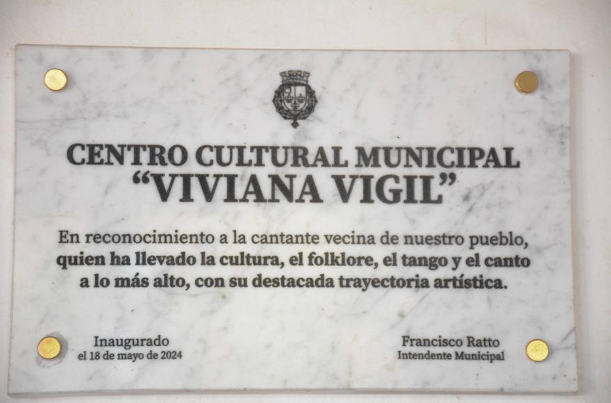 La ceremonia tuvo lugar en la sede del espacio cultural y contó con la presencia de familiares, autoridades y vecinos.