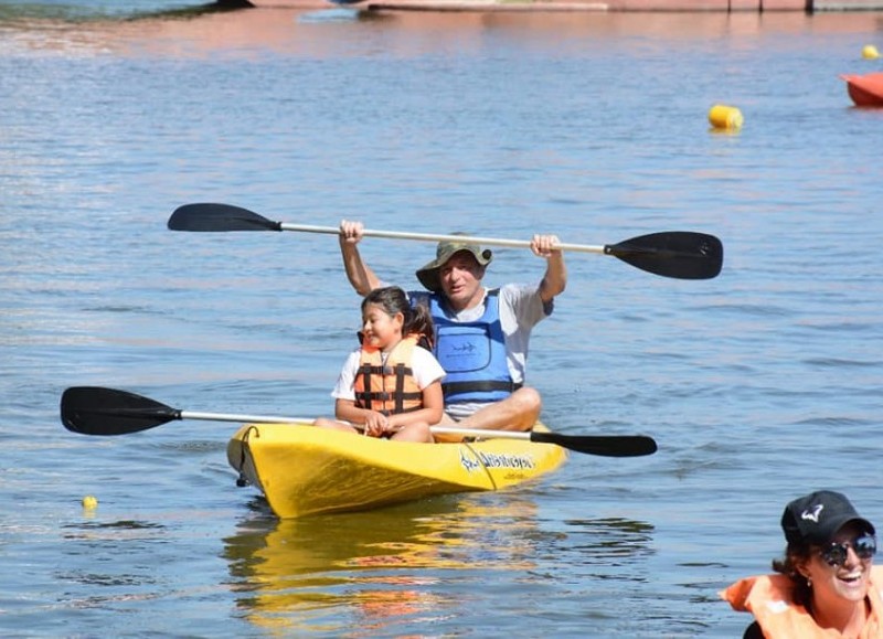 Se llevó a cabo la segunda edición de la regata Río Areco, con más de 40 participantes locales y visitantes de diferentes edades que formaron parte de la misma.