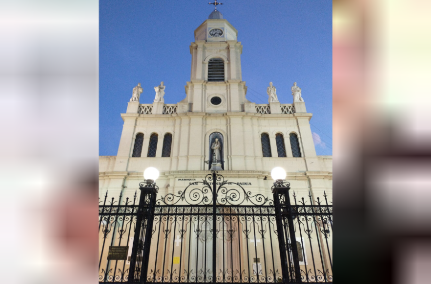 El viernes a las 19:00 será la celebración de la Santa Misa en la Parroquia San Antonio de Padua. 