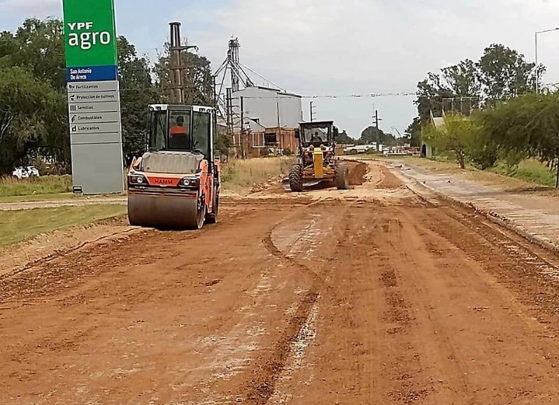 "Agradecemos a las autoridades la respuesta. Estamos mejorando la circulación de nuestros vecinos y comercios de la zona", recalcaron.