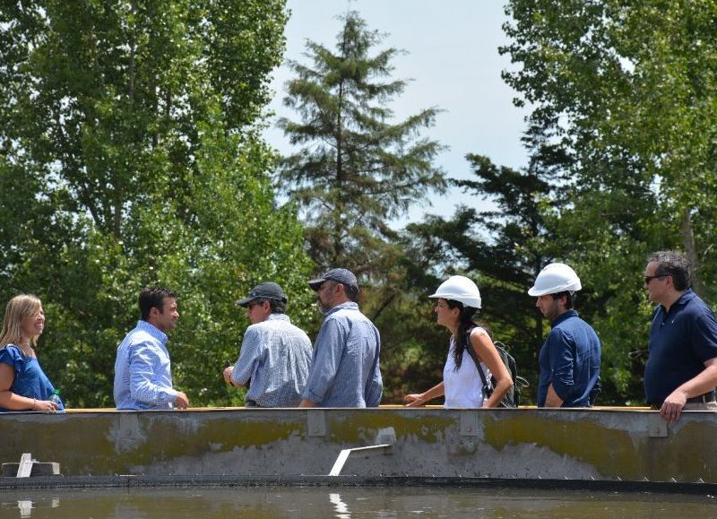 Recorrida en la planta de tratamiento de efluentes cloacales de San Antonio de Areco.