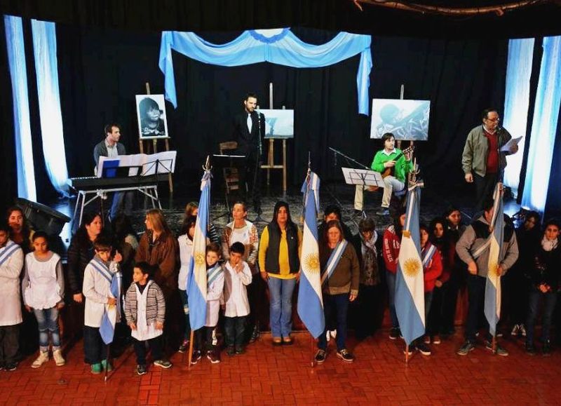 Participó en el evento la Escuela de Arte N° 1 "Gustavo Chertudi".