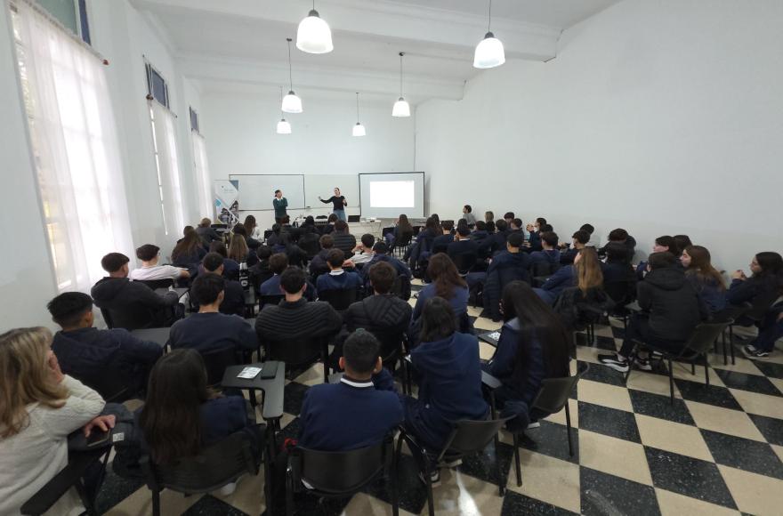 El Centro Universitario Regional de San Andrés de Giles recibió a la UNSAdA
