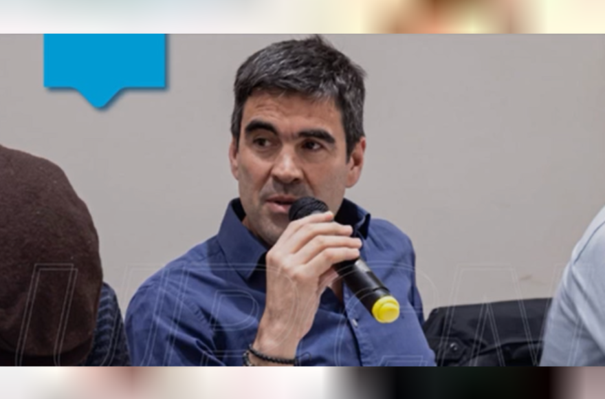Oyarz&aacute;bal se refiri&oacute; a la paritaria estatal