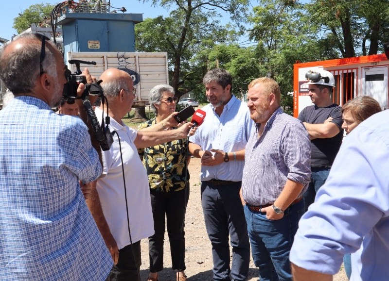 Es un programa destinado a suplir la falta de energía eléctrica en distintas ciudades.