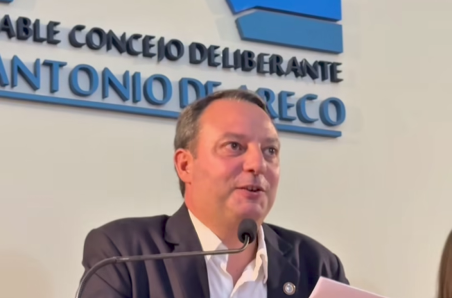 Ratto encabezó el acto de inauguración de sesiones ordinarias.