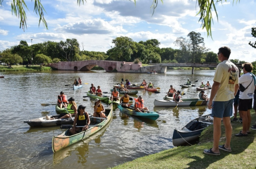 Se realizó la primera travesía en kayak del año