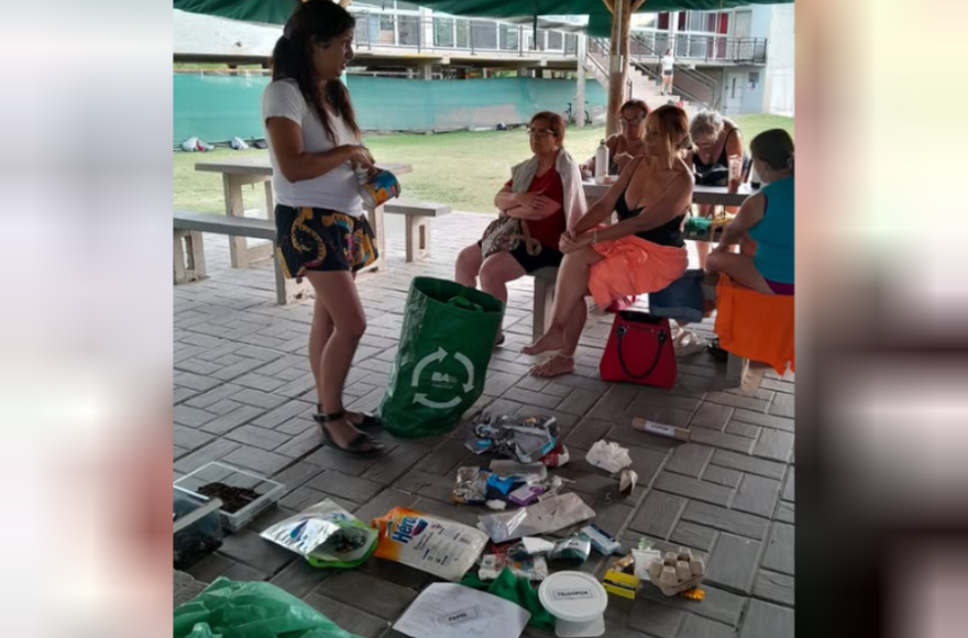 El Municipio de San Antonio de Areco realizó el Taller Ambientate, una propuesta de capacitación sobre separación de residuos.
