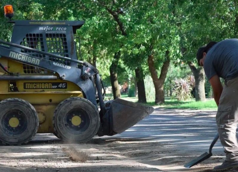 Las obras avanzan a buen ritmo en distintos puntos de San Antonio de Areco.