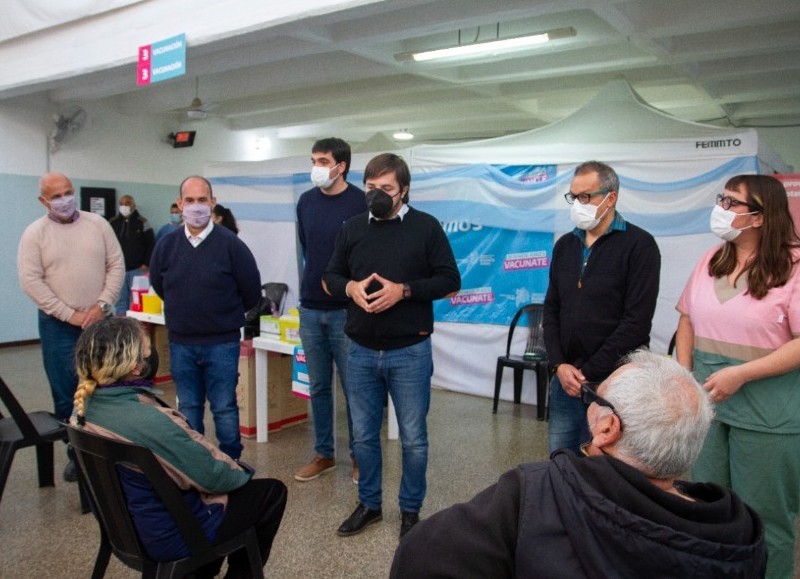 El sanitarista estuvo acompañado por el director provincial de hospitales, Juan Riera, y el Jefe de Gabinete de esa dirección, Agustín López.