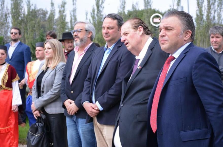 Además de Ratto, participaron autoridades de la embajada de Montenegro.