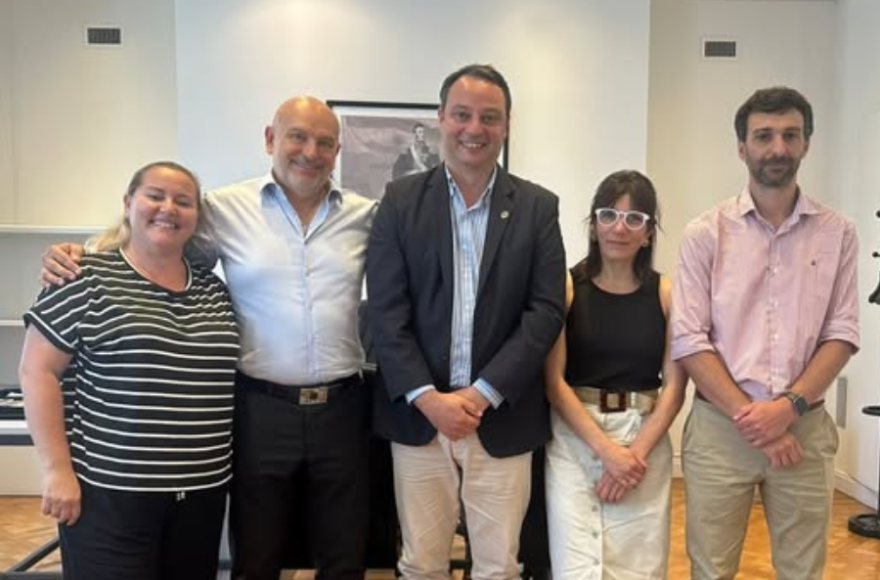 Los representantes arequeros se reunieron con Leguizamo.