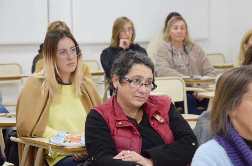 La Municipalidad de San Antonio de Areco, avanzó con la capacitación para emprendedores en la Universidad.