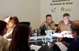 El Municipio y la Fundación Stakelum firman comodato y trabajan de manera conjunta