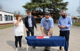 Se inauguró el nuevo playón para la Escuela 8