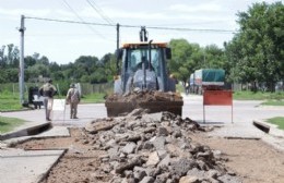 La comuna comenzó el bacheo urbano