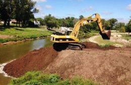 Se reanudan las obras de ampliación del cauce en el río Areco