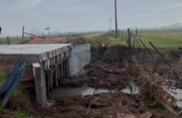 Los vecinos celebran la reconstrucción del Puente de Vagues