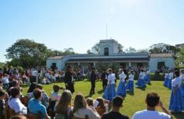 La Orquesta Infantil y Juvenil Municipal "Arco de la Libertad" festejó los 80 años del Museo Güiraldes