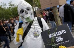 Difunden documental que describe los daños que causa Bayer- Monsanto